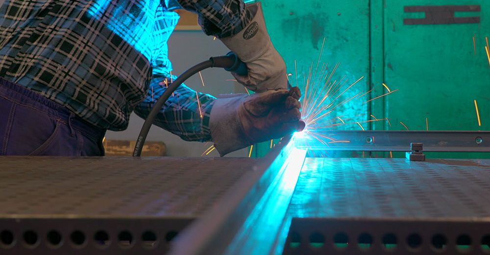 Clement Windows Group’s Work Process - Welding Clement Windows Group’s Work Process - Welding