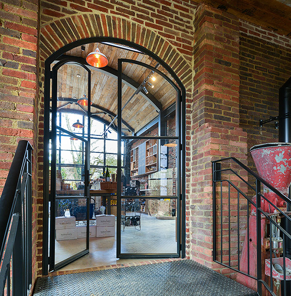 How spectacular are these interior steel doors?!