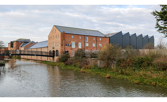 Clement W20 steel windows for Grade II listed development